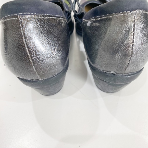 NAOT Pewter Patent Leather and Suede Comfort Low-Heel Mary Jane Pumps Si… - Picture 5 of 8